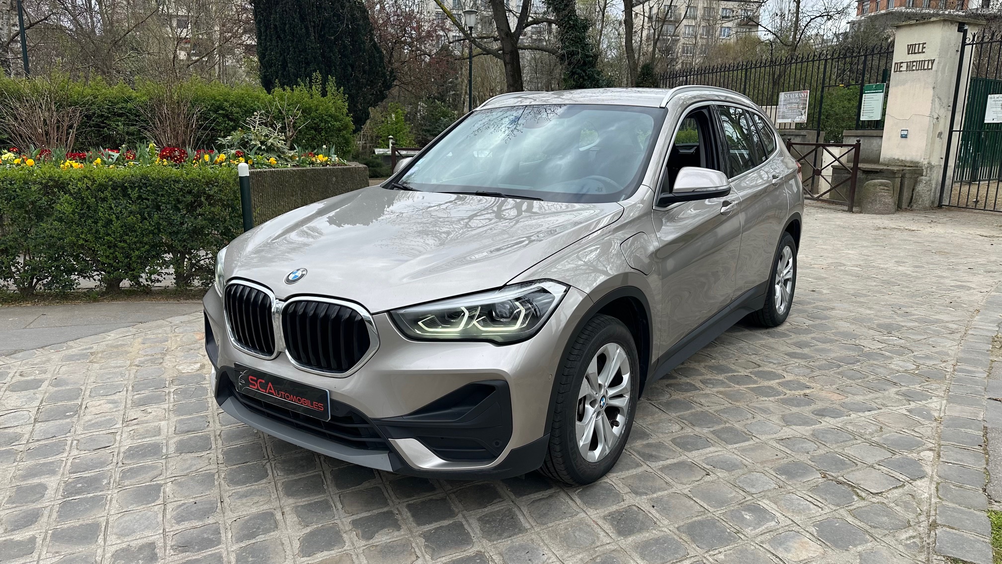 BMW X1 II (F48) xDrive25eA 220ch Business Design